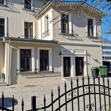 Jaracza 28/16 * 스와프스크