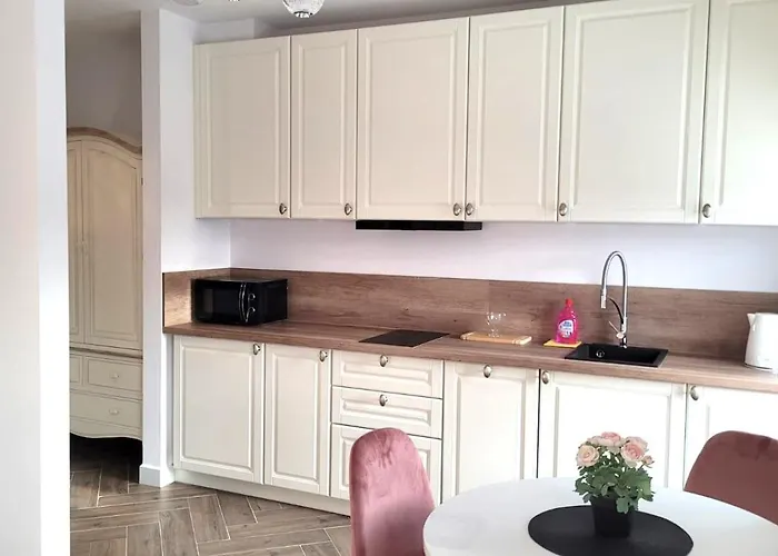 Jaracza 28/16 * Słupsk